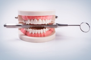 Why Do Gums Bleed and How to Stop It? - img 1 - Blog VIP Dental Care