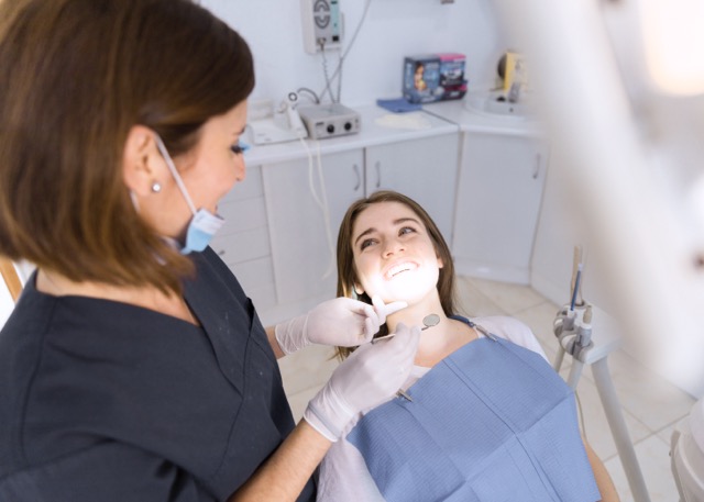 Ceramic vs. Metal Braces - img 1 - Blog VIP Dental Care
