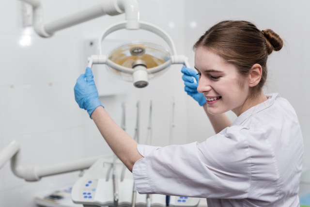 What Is an Overbite? Causes, Symptoms, Types & Treatment Options - img 1 - Blog VIP Dental Care