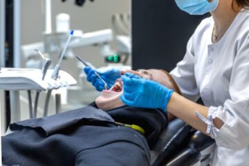 Cracked Tooth Syndrome: Symptoms & Causes to Know