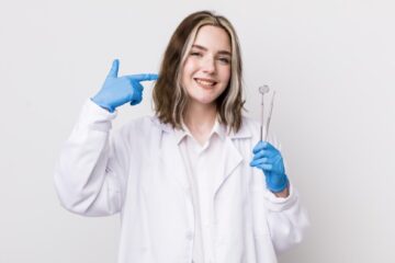 Why Does My Jaw Pop When I Chew? Causes & Fixes